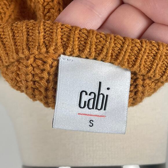 Cabi • Step Up Chunky Pullover Sweater - Picture 4 of 5